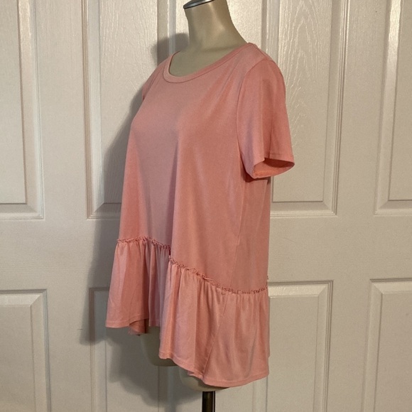 Lavender Field pink ruffled short sleeve top L - Picture 4 of 16